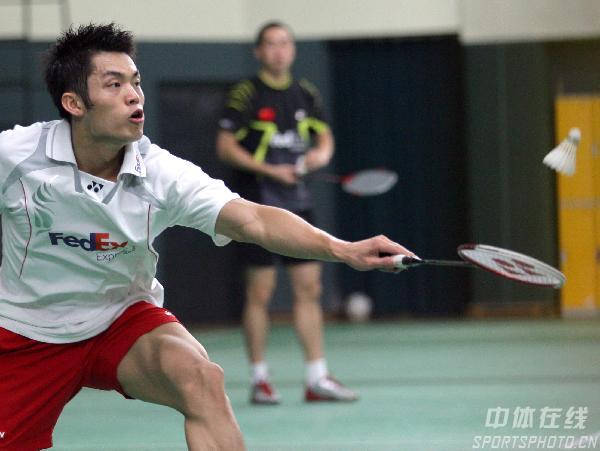 西蒙斯的转 西蒙斯的转